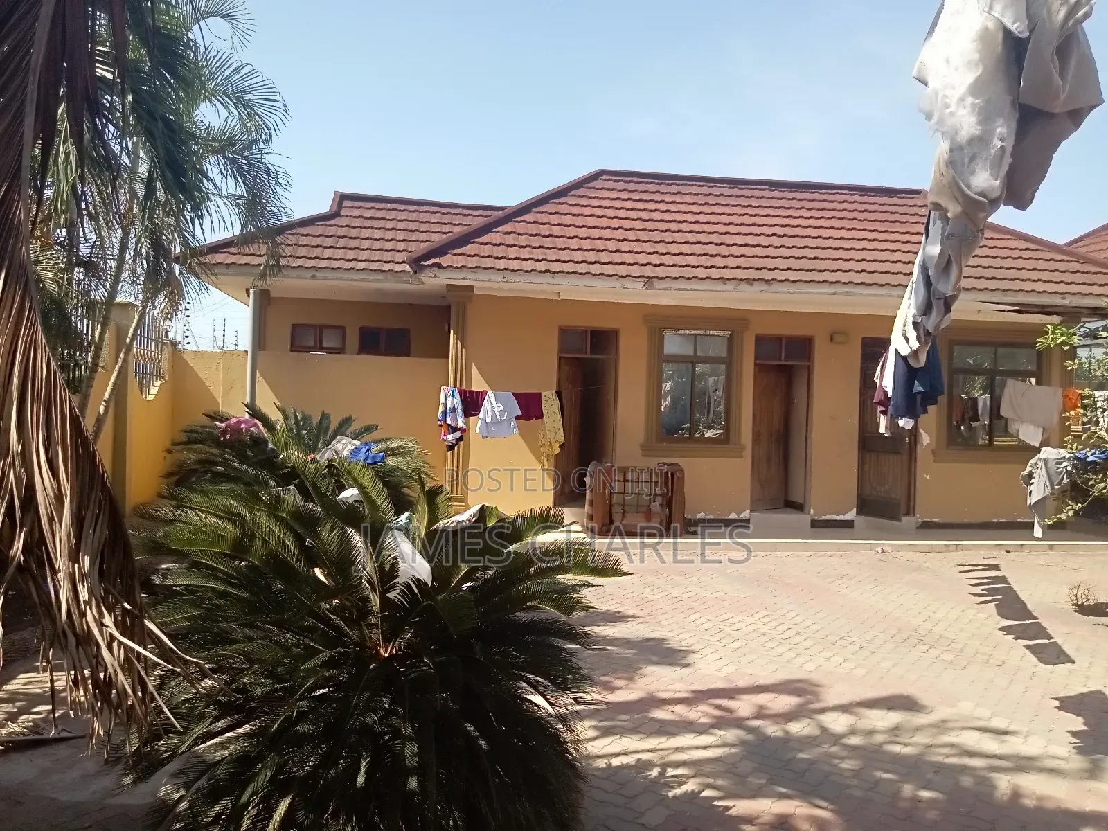 8bdrm House in Kigamboni Kibada for sale