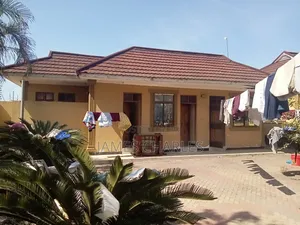 8bdrm House in Kibada Kigamboni for sale
