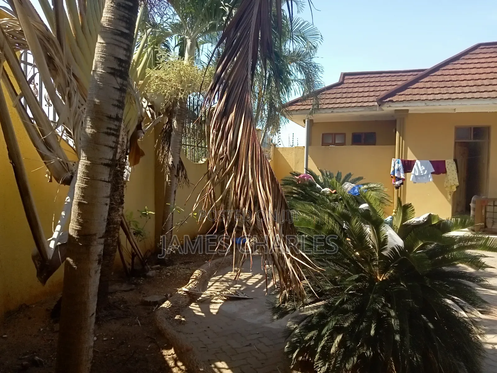 8bdrm House in Kibada Kigamboni for sale