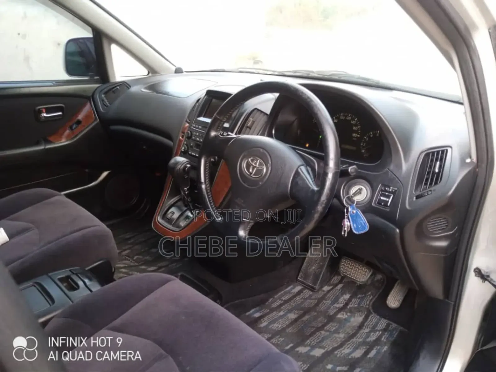 Toyota Harrier 2001 Silver