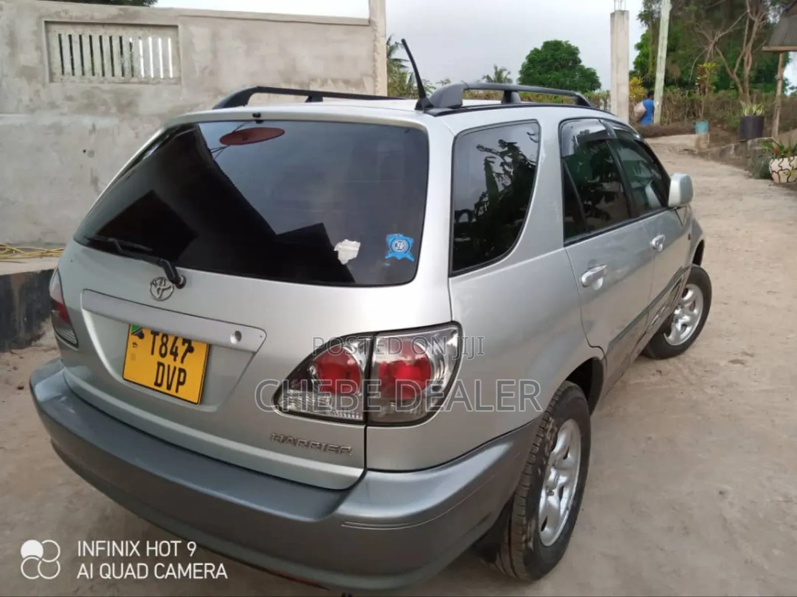 Toyota Harrier 2001 Silver