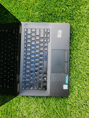 Laptop Dell Latitude 12 E7270 8GB Intel Core I5 SSD 256GB
