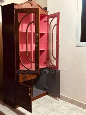 Nauza Kabati La Vyombo