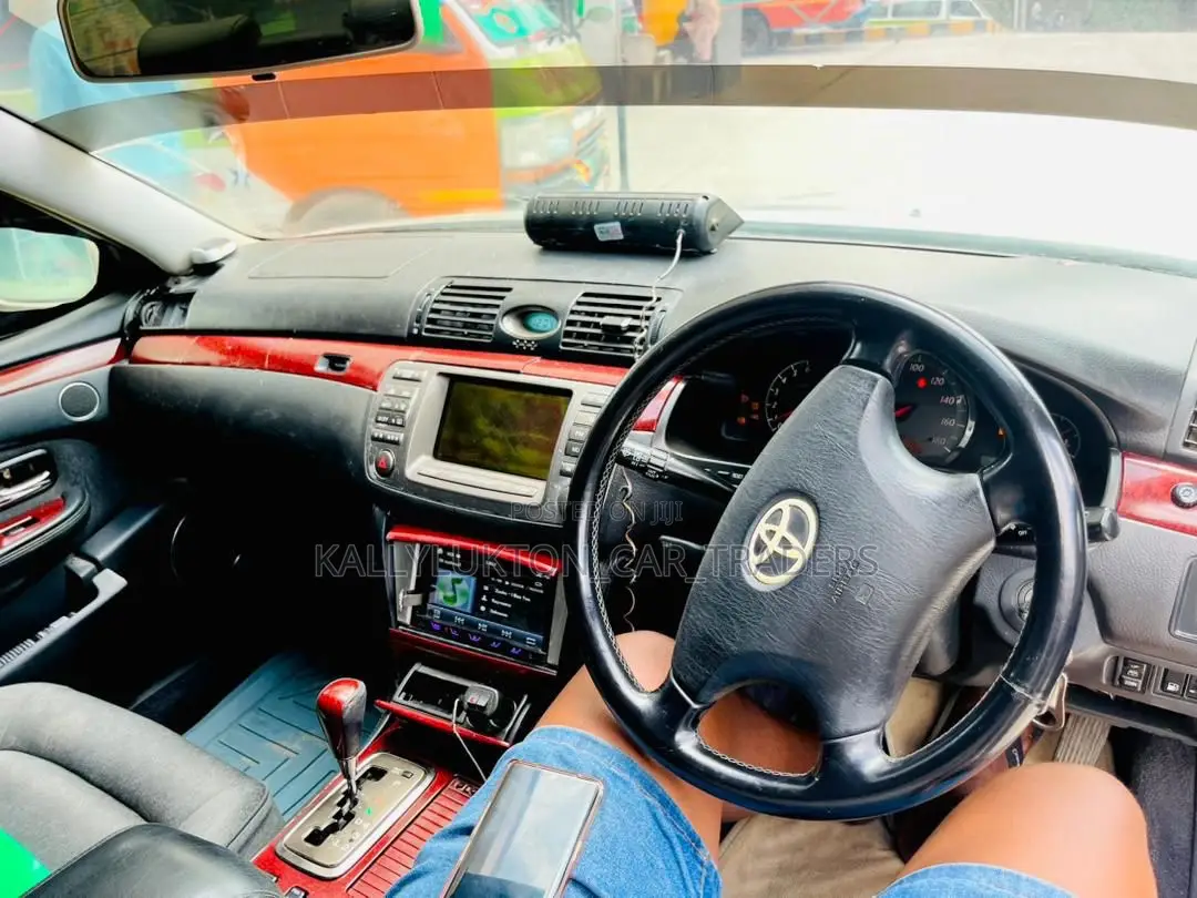 Toyota Brevis 2005 Silver