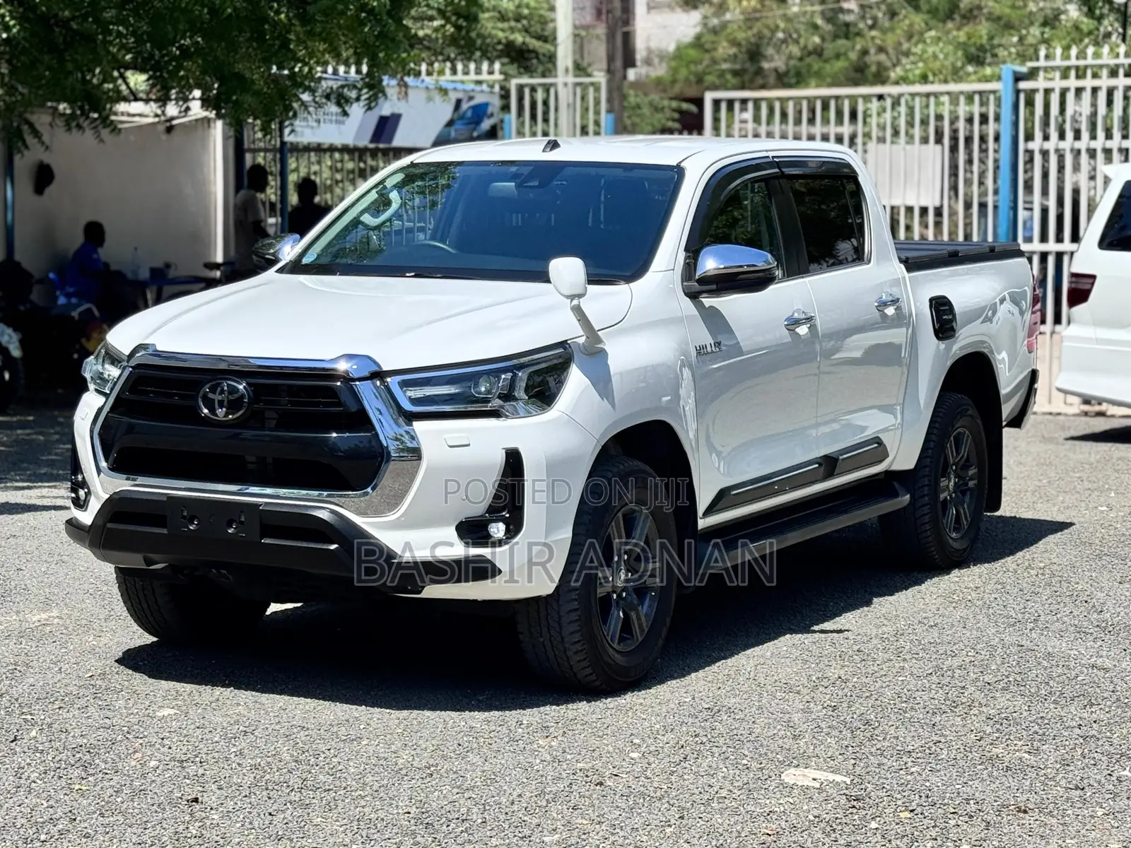 Toyota Hilux 2021 Off white