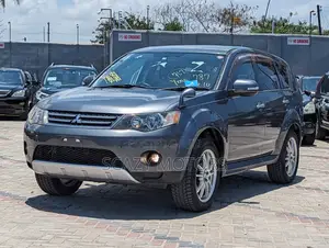 Mitsubishi Outlander 2010 Gray