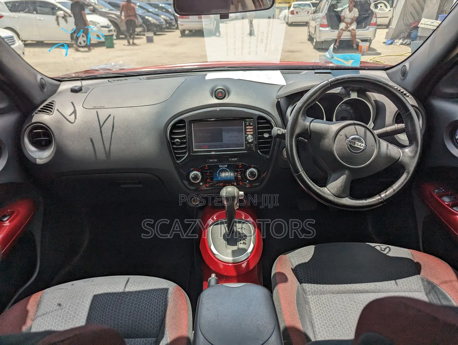Nissan Juke 2013 Red