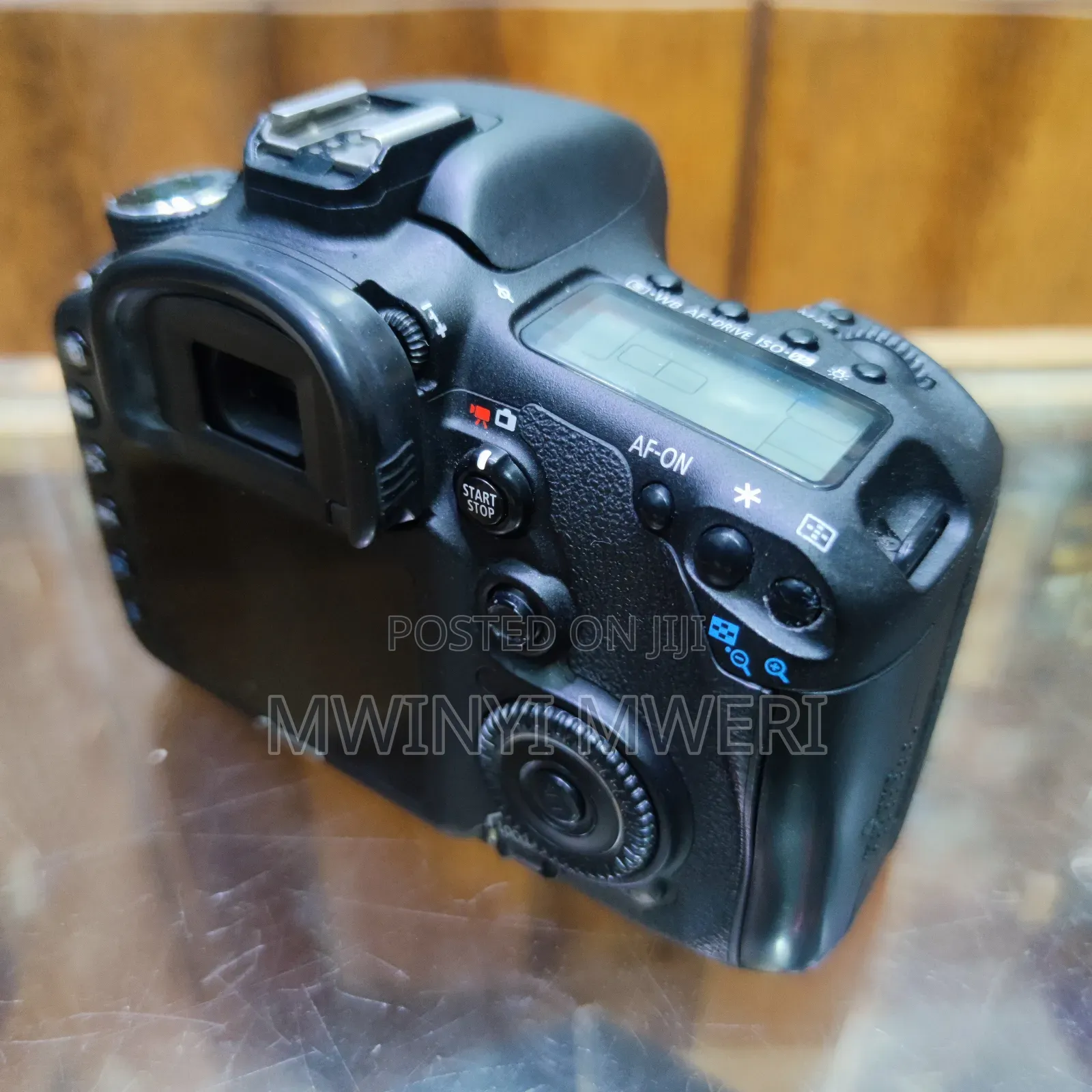 Canon EOS 7D DSLR Camera (Body Only)