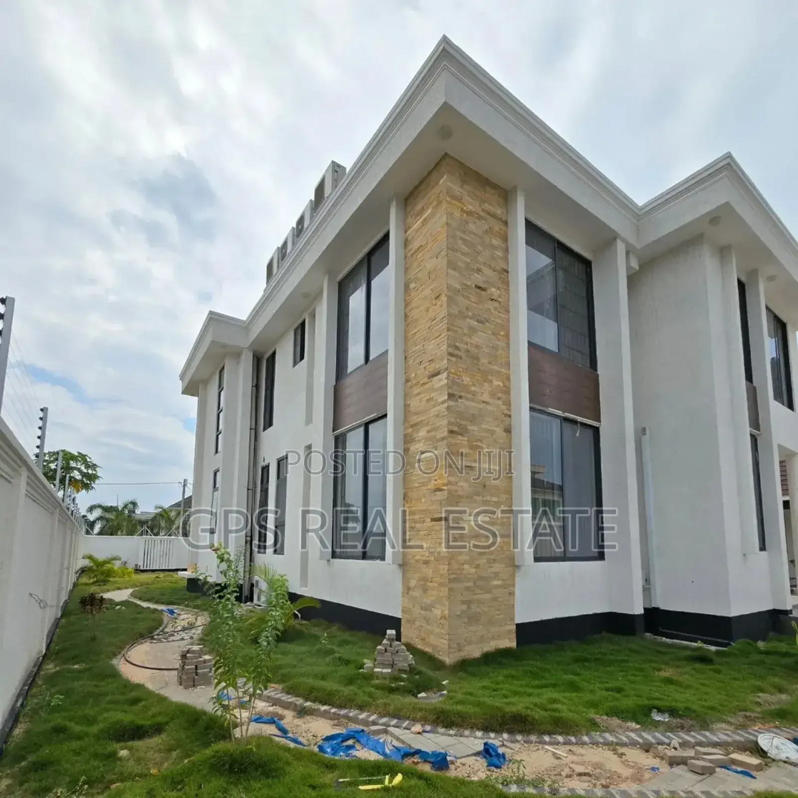 Mini Flat in Mbweni Mpiji, Kinondoni for sale