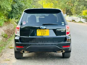 Subaru Forester 2010 Black