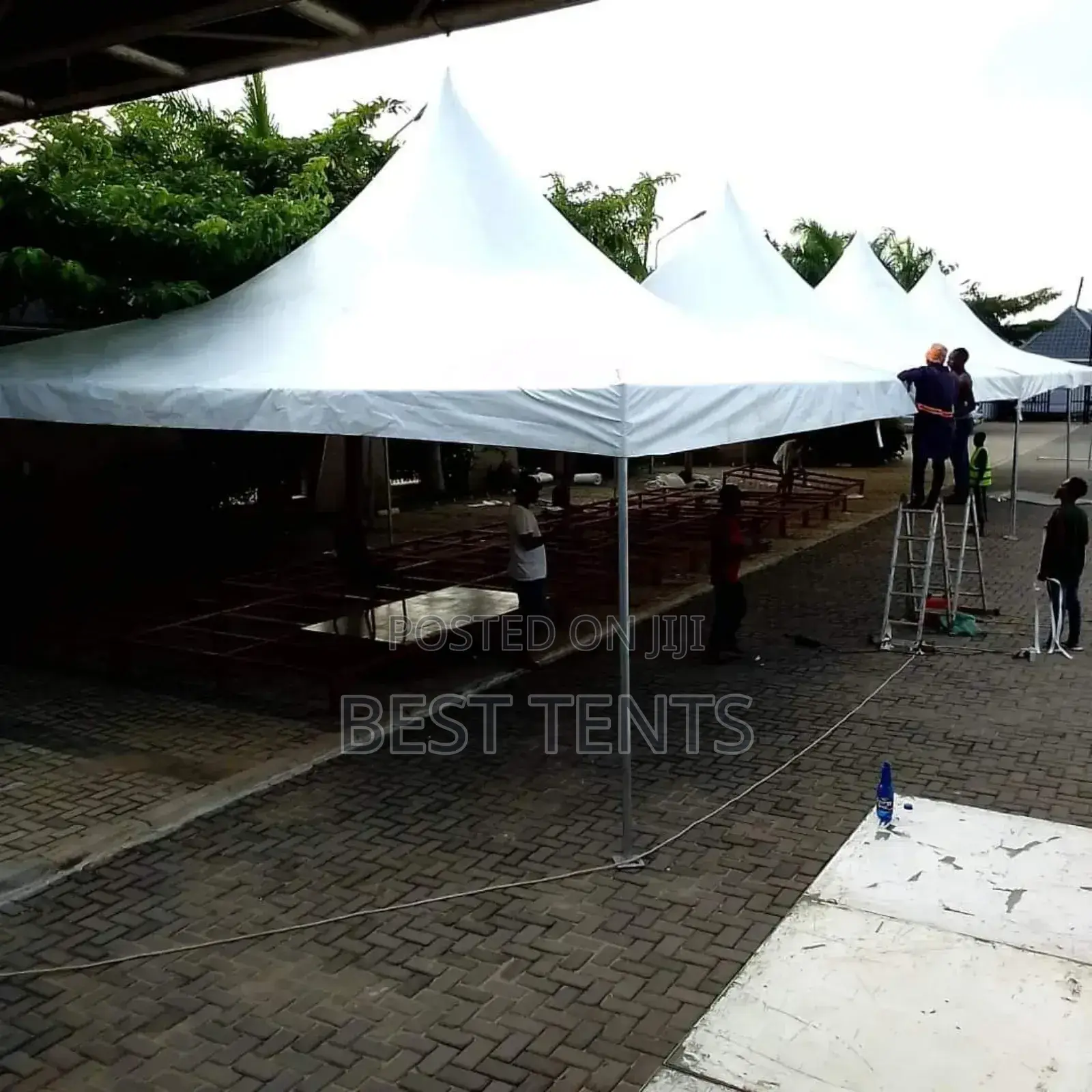 Maturubai, Tent Supply