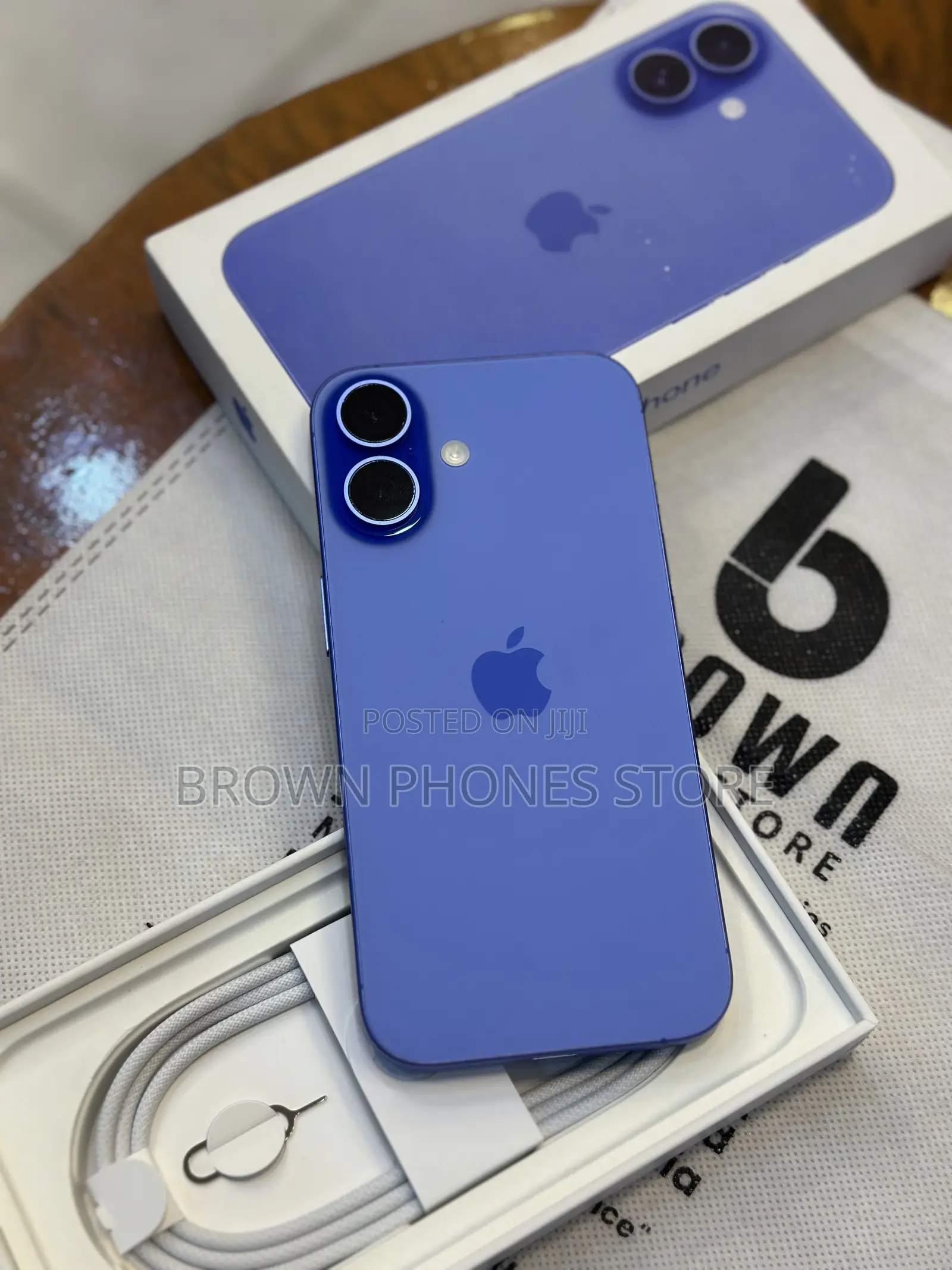 New Apple iPhone 16 128 GB Blue