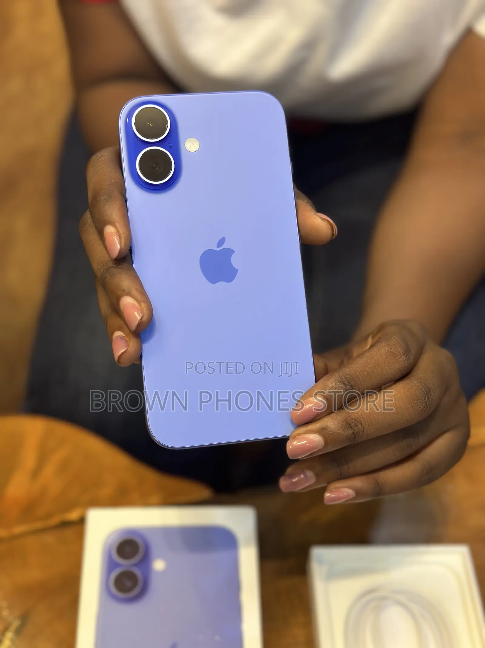 New Apple iPhone 16 128 GB Blue