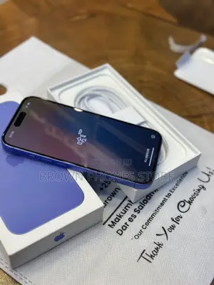New Apple iPhone 16 128 GB Blue