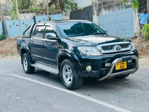 Toyota Hilux 2008 Black
