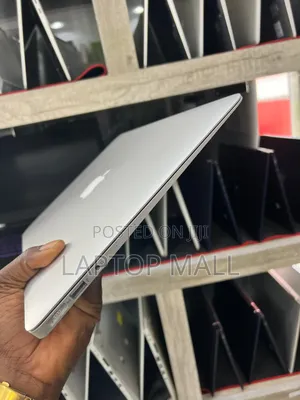 Laptop Apple MacBook Air 2015 8GB Intel Core I5 SSD 256GB