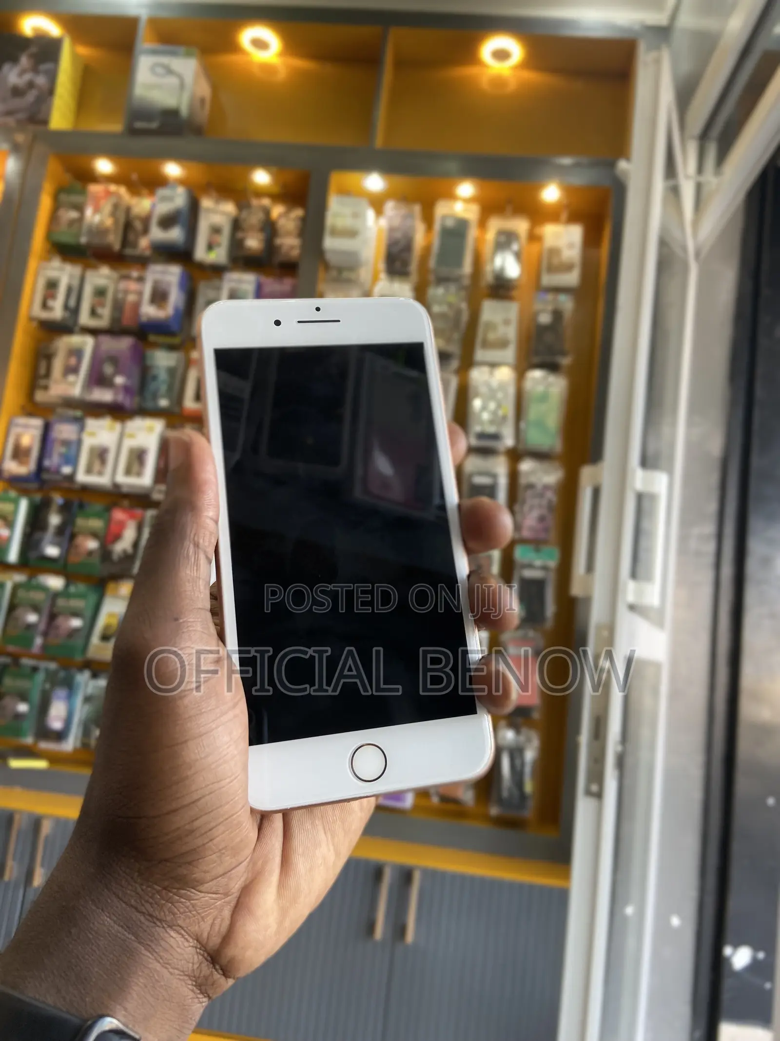 Apple iPhone 8 Plus 64 GB Gold