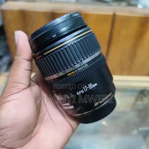 Canon Ef-S 17-85mm F/4-5.6 Is Usm