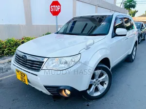 Subaru Forester 2010 White