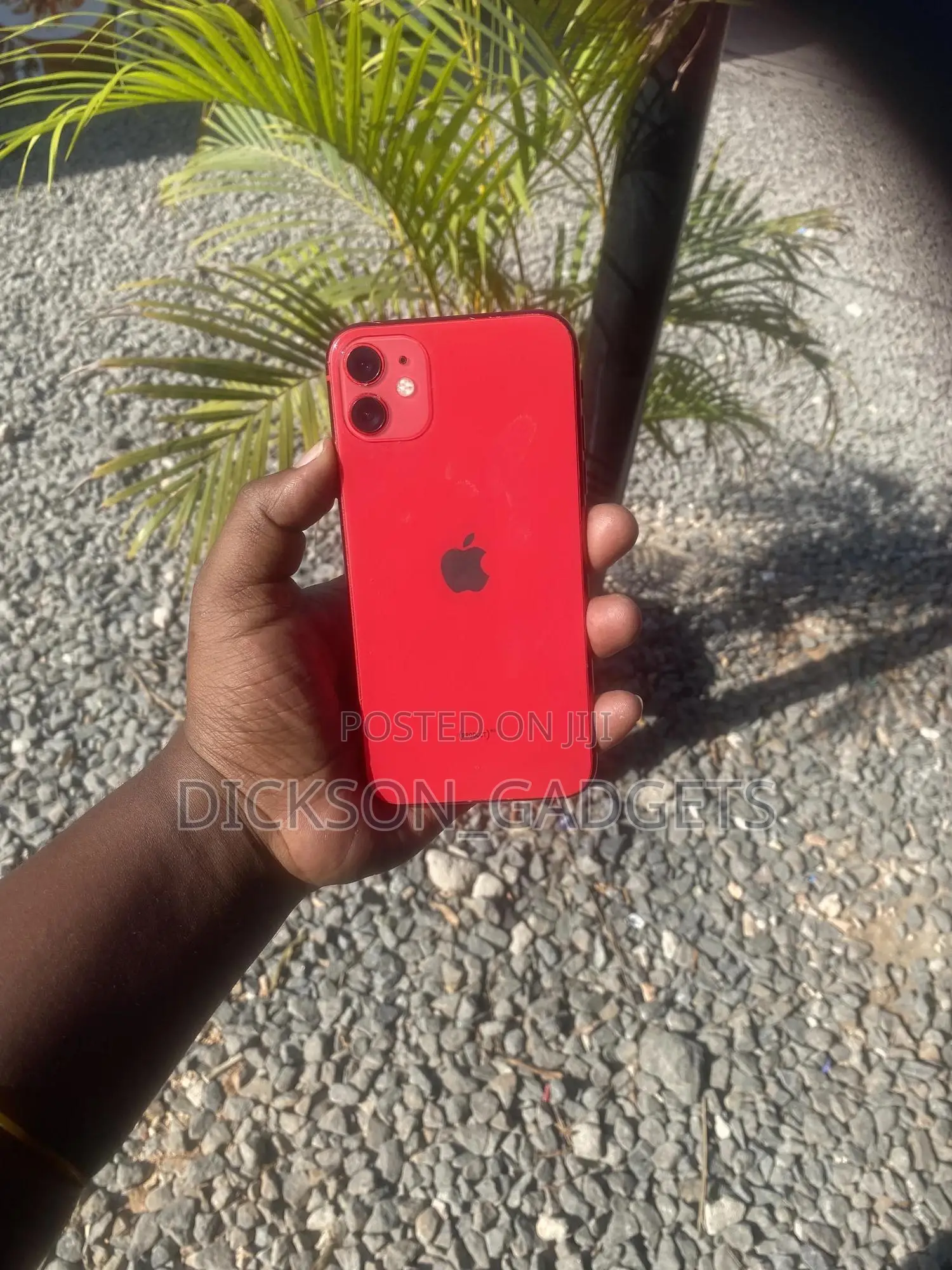 Apple iPhone 11 64 GB Red