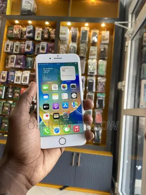 Apple iPhone 8 Plus 64 GB Gold