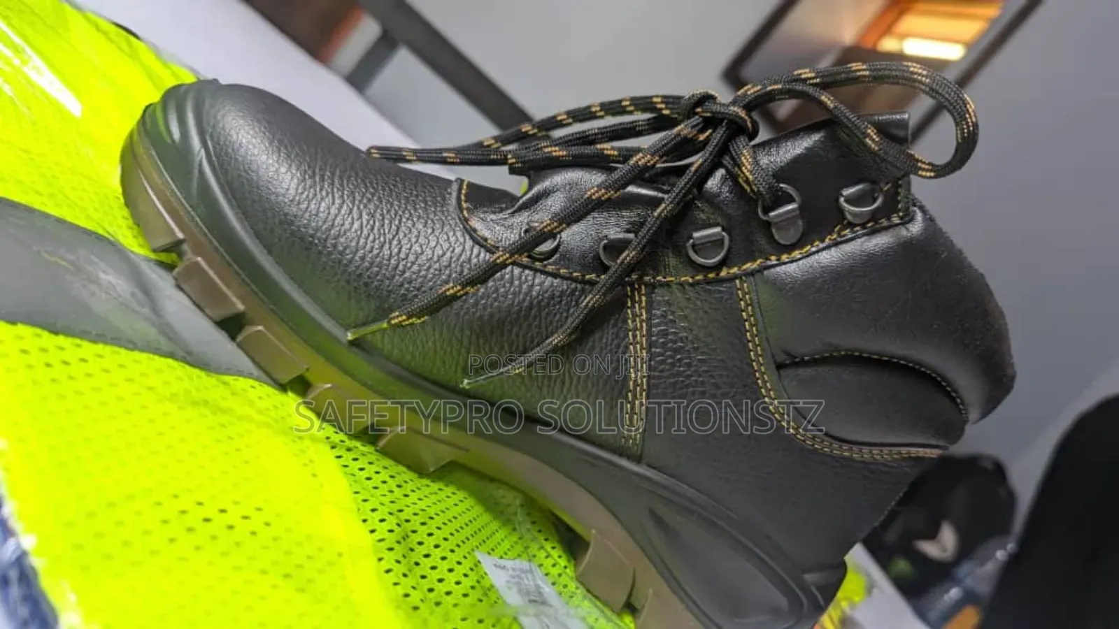 Safety Boots ( Bova Neoflex)