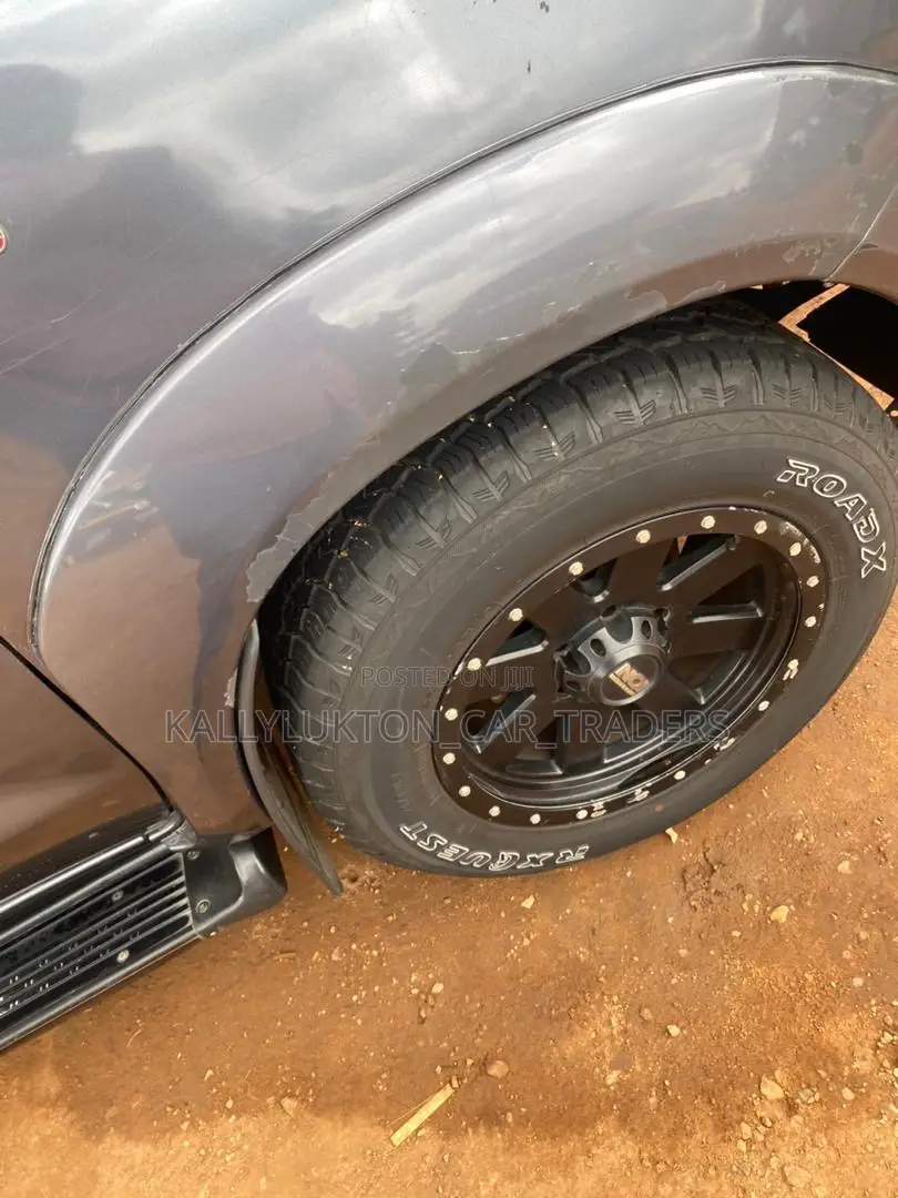 Toyota Fortuner 2007 Gray