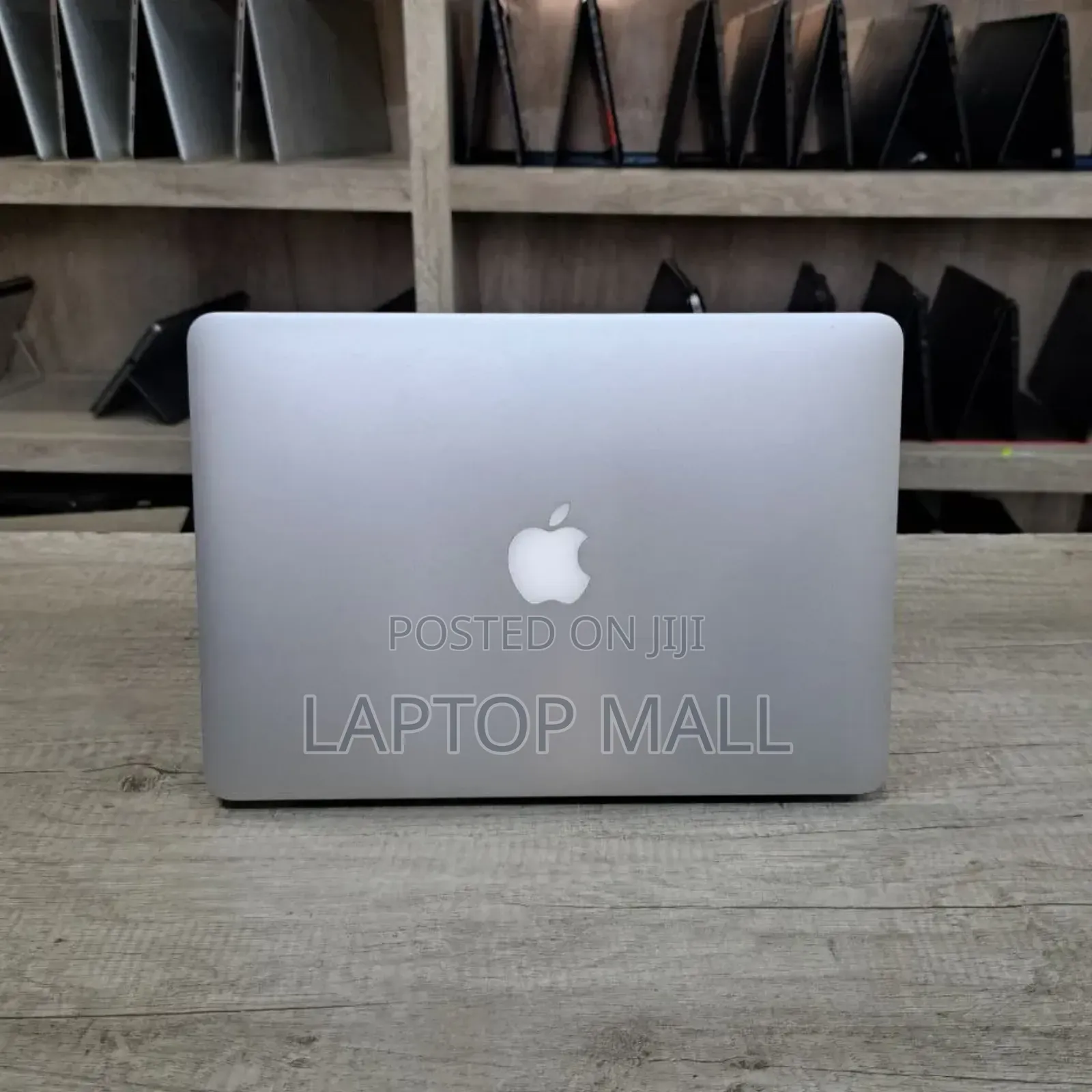 Laptop Apple MacBook Pro 2015 16GB Intel Core I5 SSD 1T