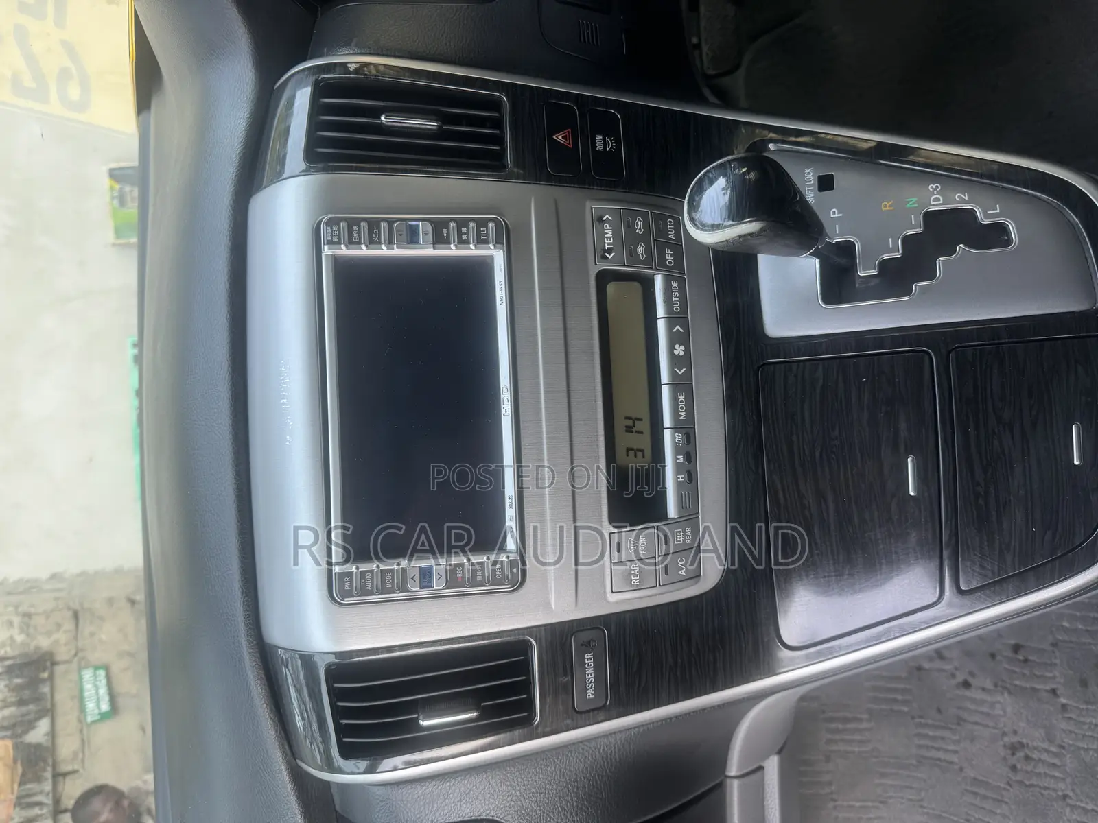 Alphard Android Radio