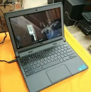 Laptop Dell Latitude 3189 4GB Intel SSD 128GB