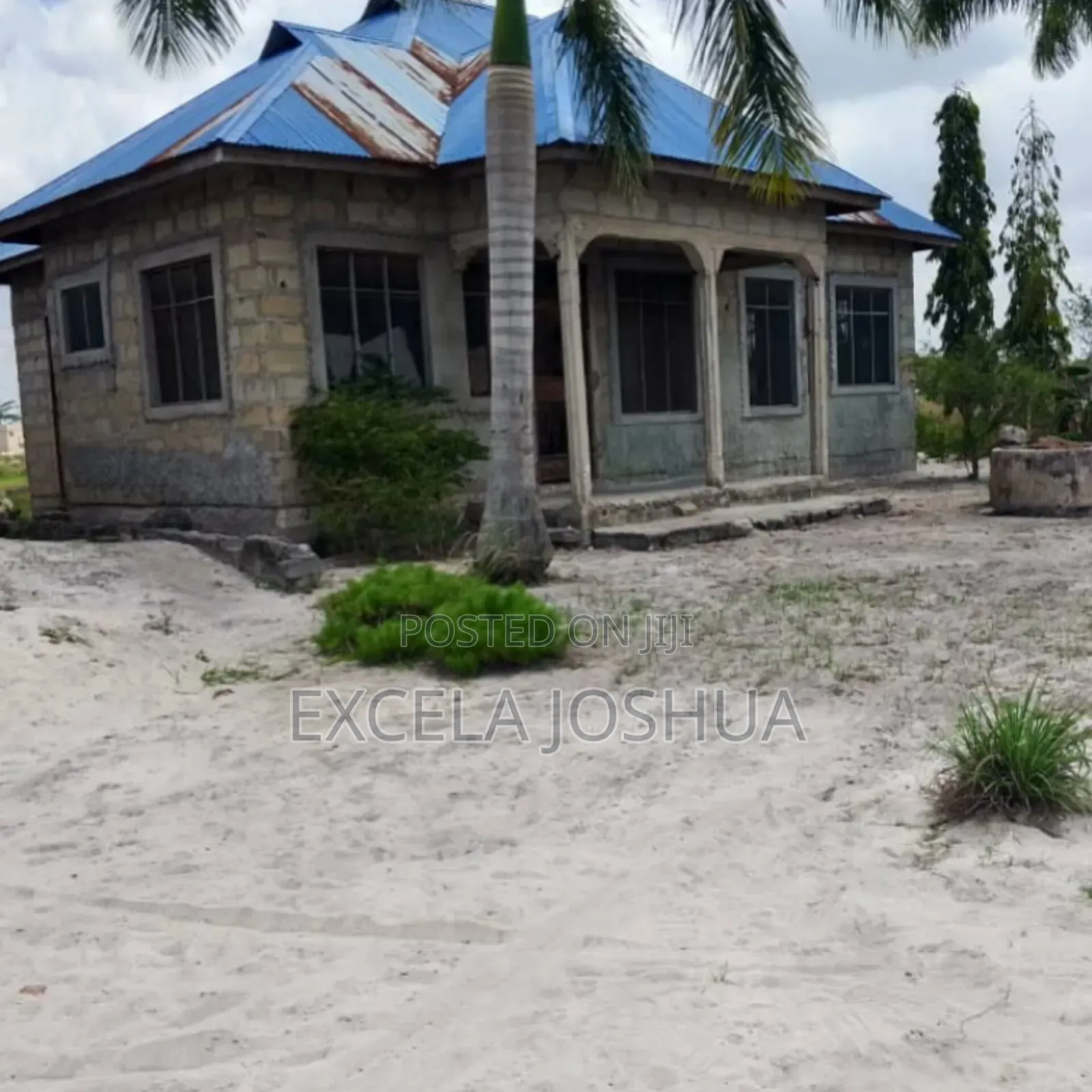 4bdrm House in Mbondole Msongola for sale