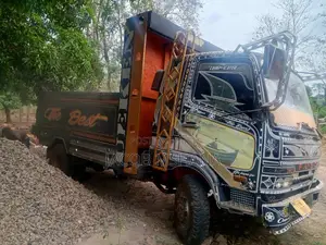 Fuso Tipa Engine 17
