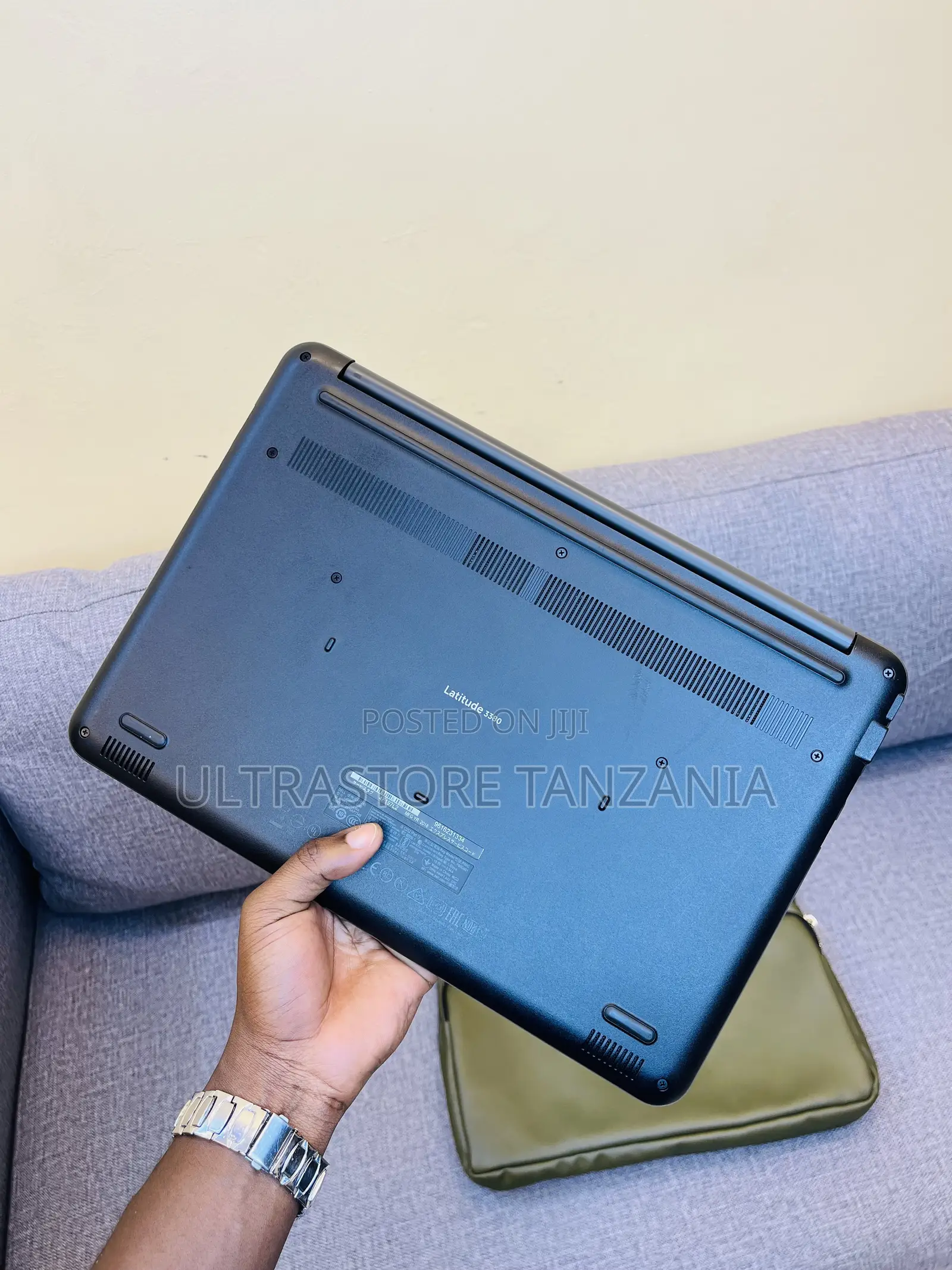 New Laptop Dell Latitude 3380 8GB Intel Core I5 HDD 500GB