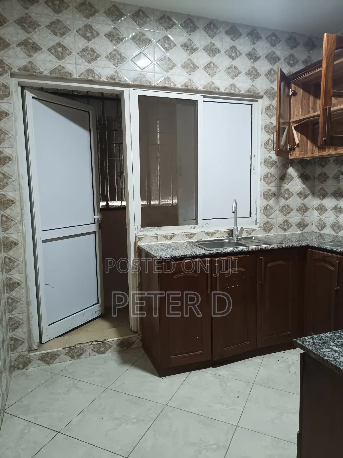 3bdrm Apartment in Kariakoo for rent