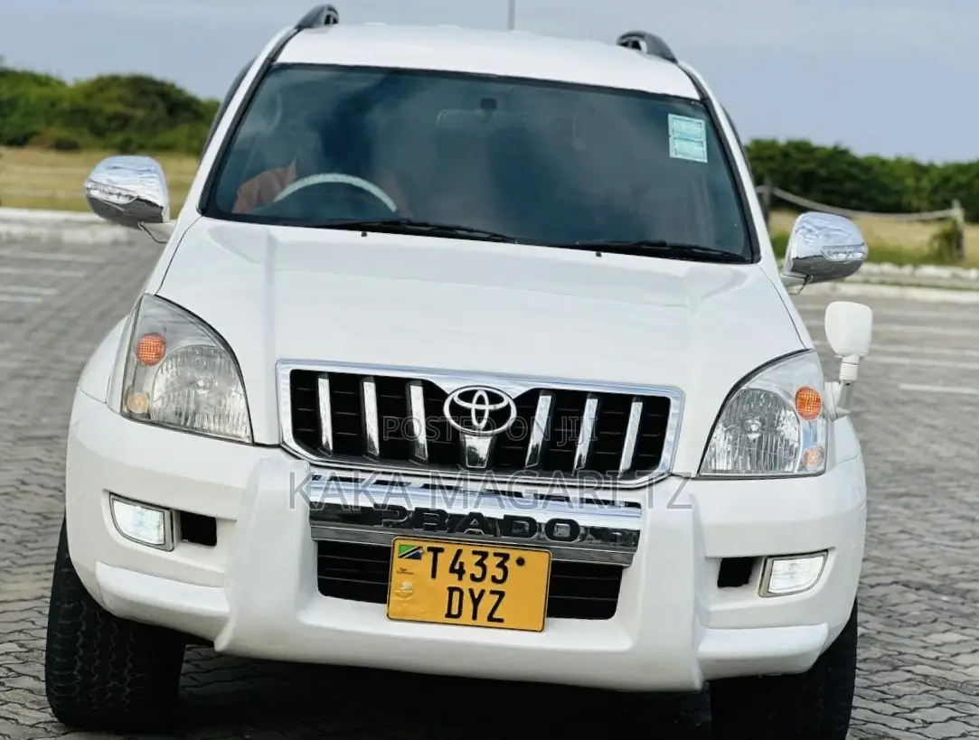 Toyota Land Cruiser Prado 2007 White