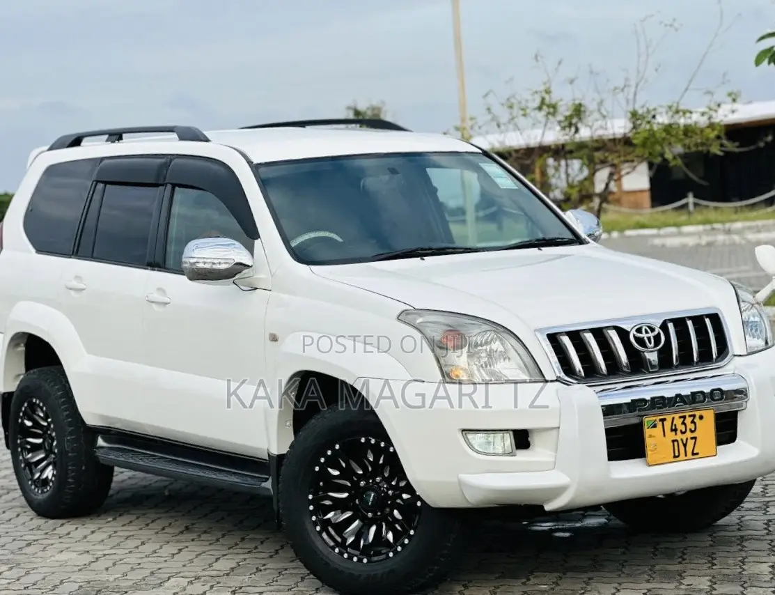 Toyota Land Cruiser Prado 2007 White