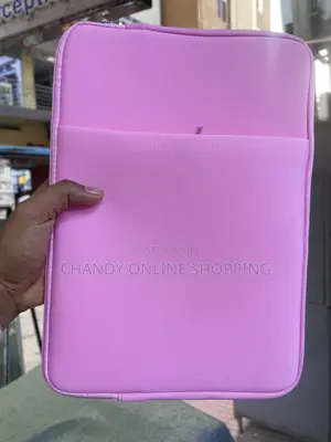 Classic Sleeve Bag