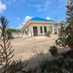 3bdrm House in Kunduchi Estate, Kinondoni for sale