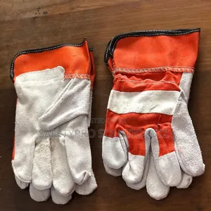 Short Leather Gloves