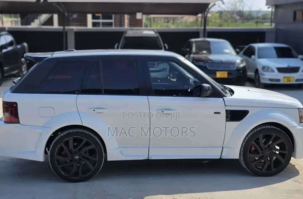 Land Rover Range Rover Sport 2010 White