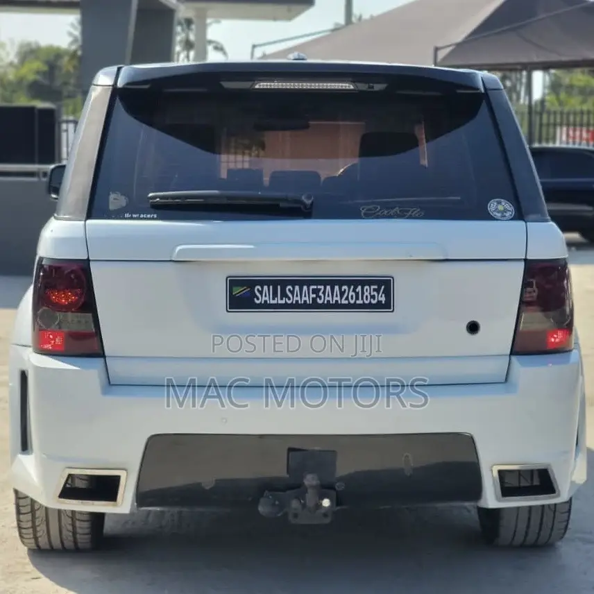 Land Rover Range Rover Sport 2010 White