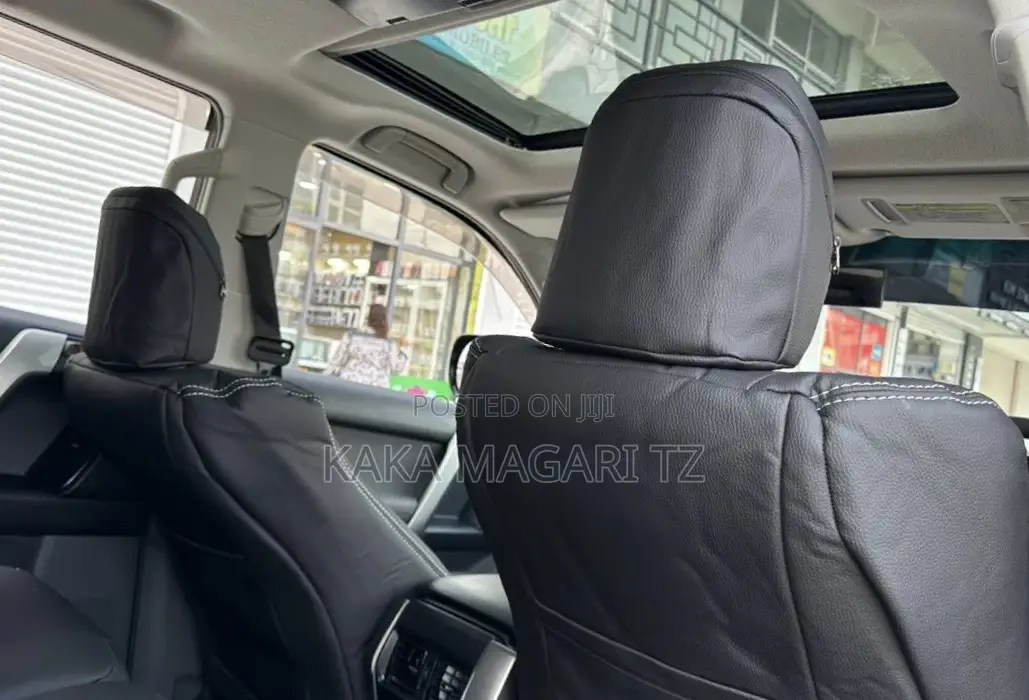 Toyota Land Cruiser Prado 2012 Black