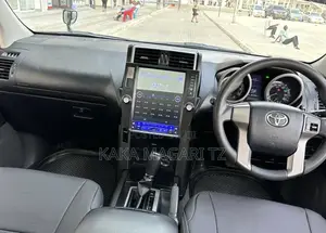 Toyota Land Cruiser Prado 2012 Black