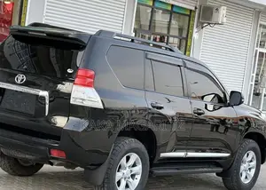 Toyota Land Cruiser Prado 2012 Black