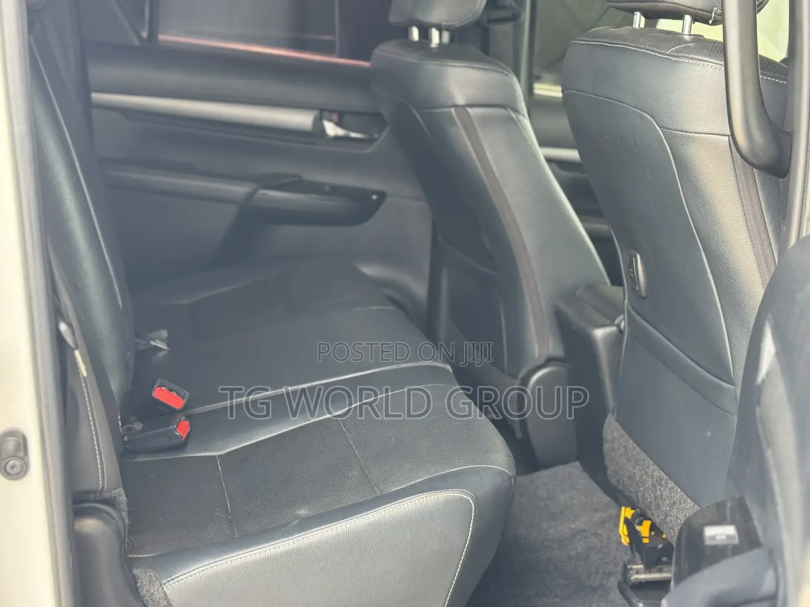 Toyota Hilux 2.8 Diesel 2020 White