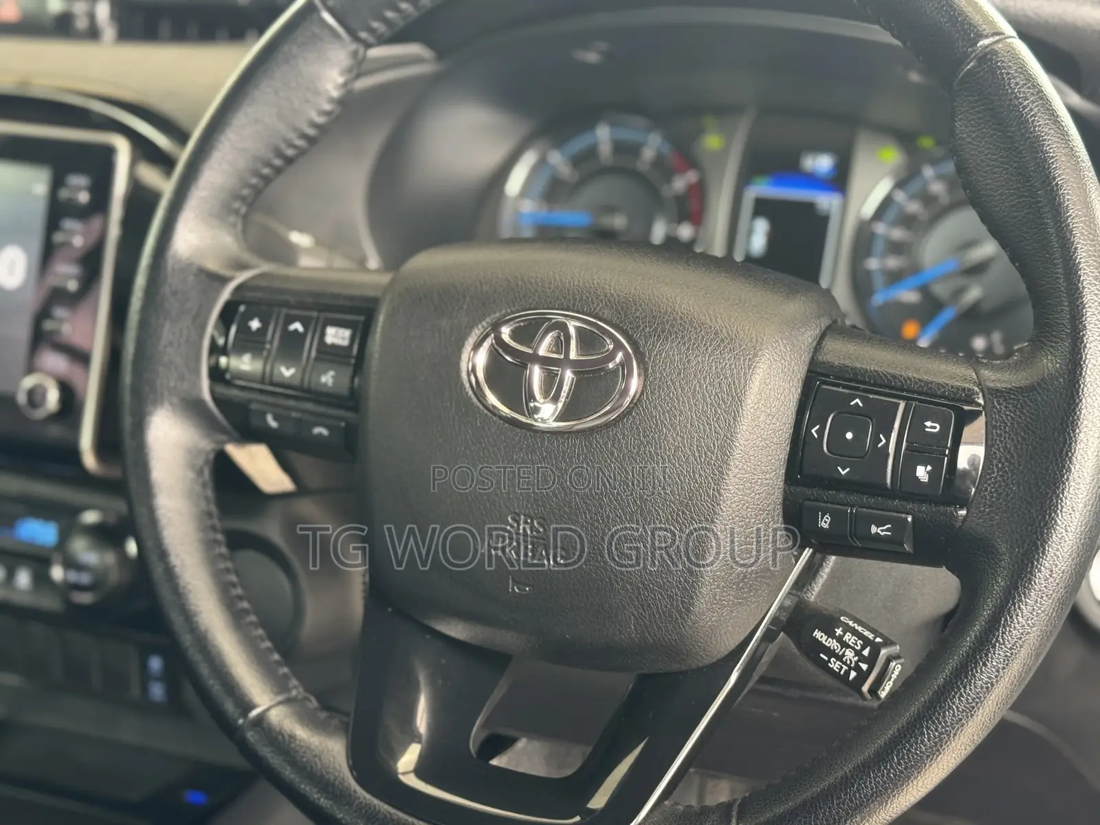 Toyota Hilux 2.8 Diesel 2020 White