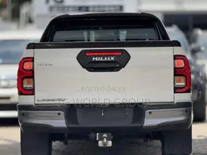 Toyota Hilux 2.8 Diesel 2020 White