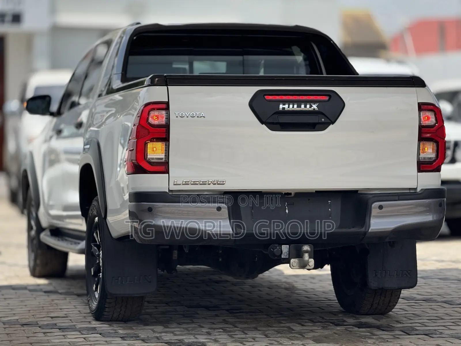 Toyota Hilux 2.8 Diesel 2020 White