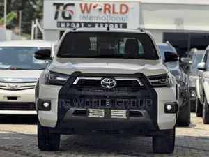 Toyota Hilux 2.8 Diesel 2020 White