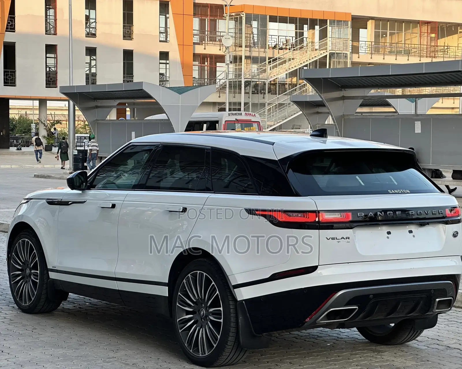 Land Rover Range Rover Velar 2019 White